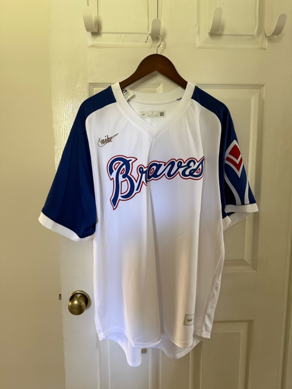 NWOT Nike Atlanta Braves Cooperstown Jersey Men’s Size XL White Blue MLB